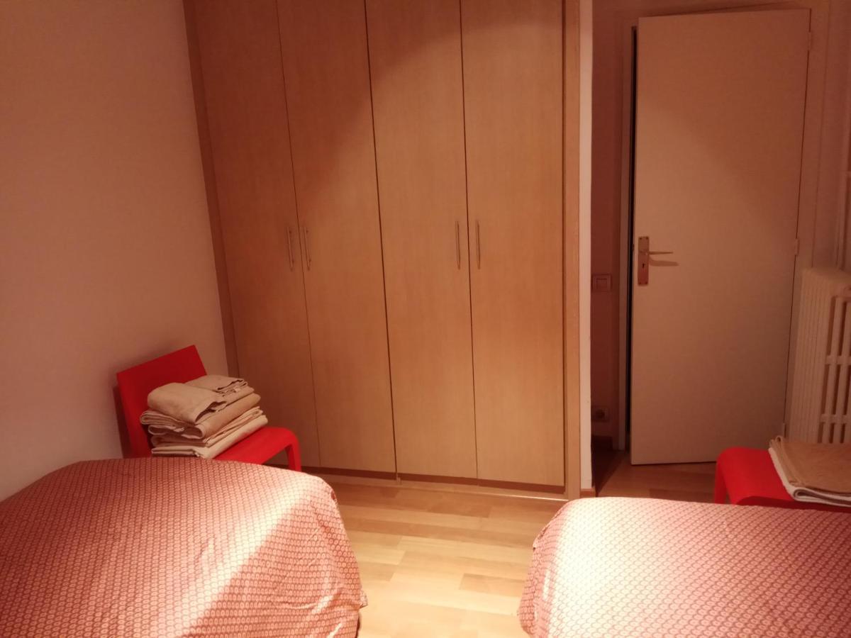 Apartamento Mirador Del Cadi Apartment Puigcerda Bagian luar foto